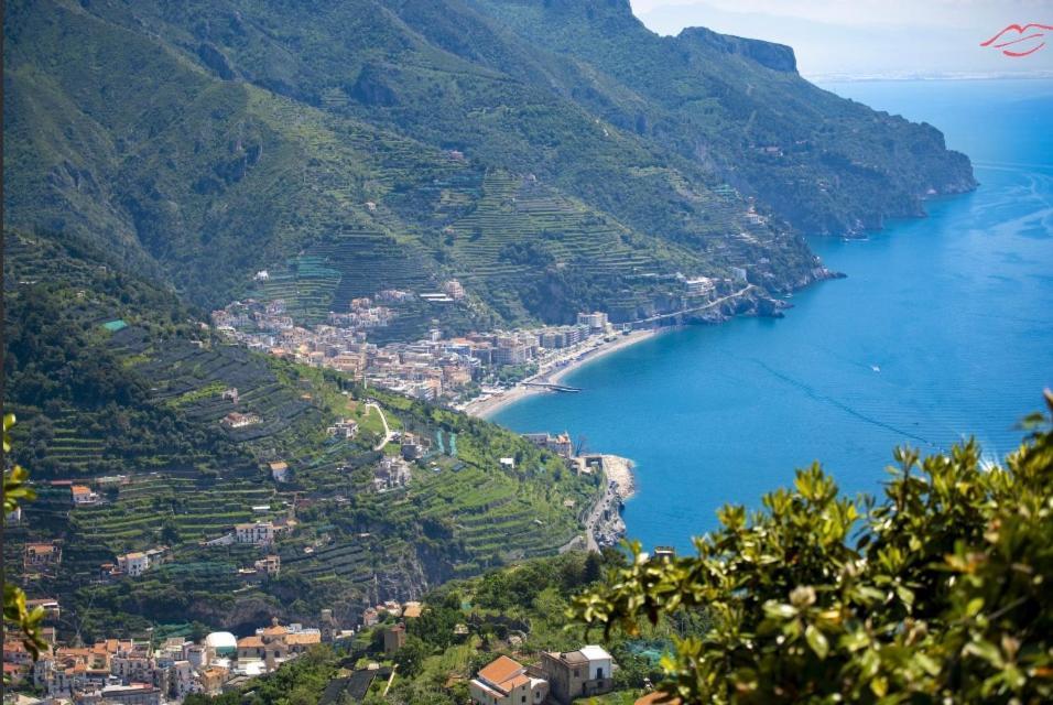 Ravello Vingius Suite ภายนอก รูปภาพ