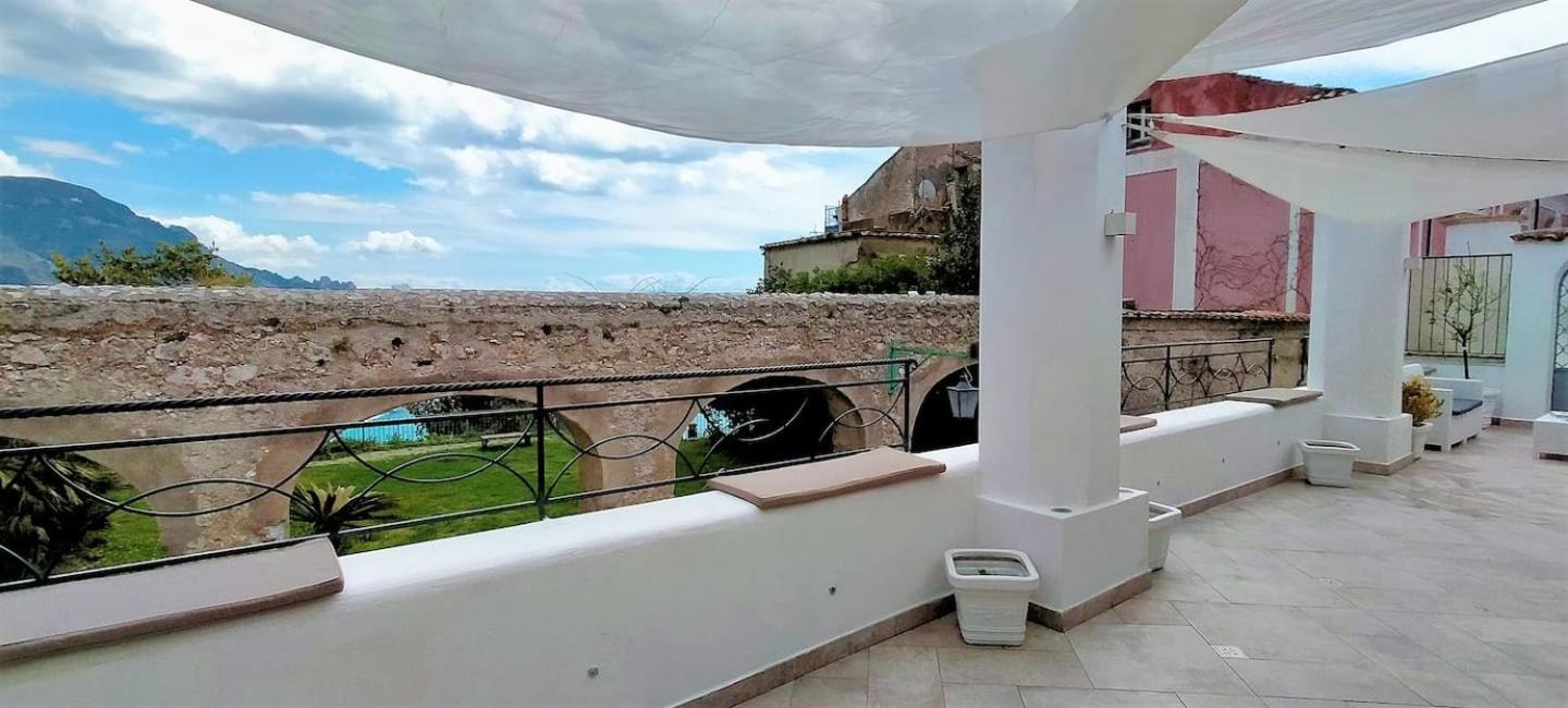 Ravello Vingius Suite ภายนอก รูปภาพ